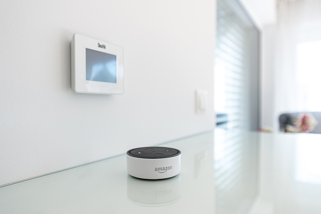 <b>Smart Home</b>: de Pelletronic regeling kan bijvoorbeeld ook worden verbonden met Alexa.